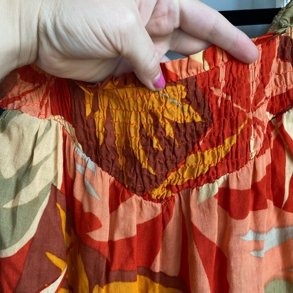 Gorgeous Unique Beach Coverup Dress - Picture 5 of 8